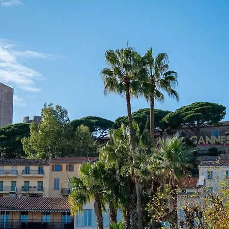 Situe A 5 Minutes A Pieds Du Palais Des Festivals * Κάννες